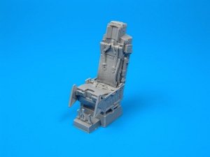 Quickboost QB32002 F-16 ejection seat with safety belts 1/32