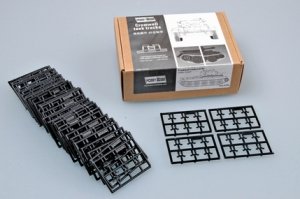 Hobby Boss 81004 Cromwell tank tracks (1:35)