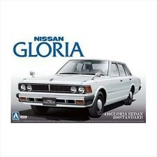Aoshima 00779 Gloria Sedan 200 Standard 1:24