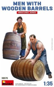 MiniArt 38070 MEN WITH WOODEN BARRELS 1/35