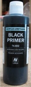 Vallejo 74602 Surface Primer Black 200ml.