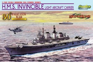 Dragon 7128 H.M.S. Invincible Light Aircraft Carrier (Falklands War 30th Anniversary) 1/700