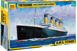 Zvezda 9059 RMS Titanic 1/700