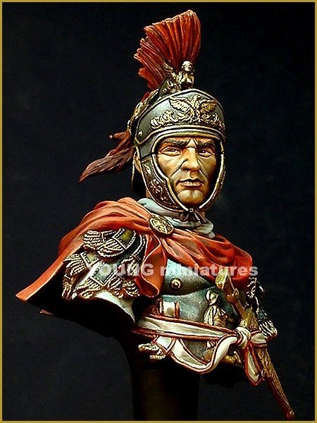 Young Miniatures YH1829 Roman Cavalry Officer 180 B.C. 1/10