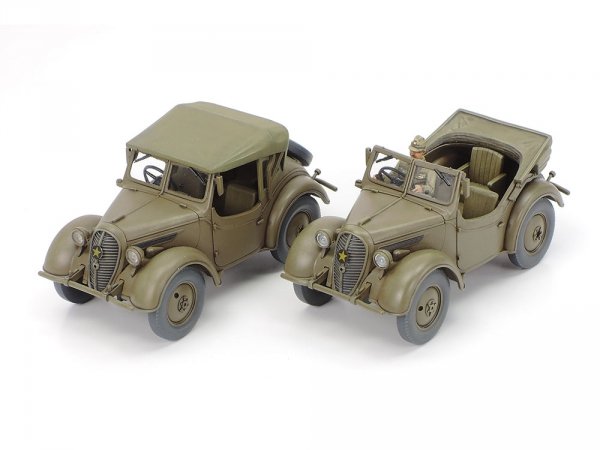 Tamiya 25217 Mitsubishi Ki-46 III Type 100 &amp; 4X4 Light Vehicle Kurogane Set 1/48