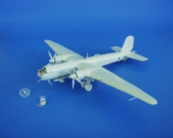 Eduard 72357 He 177 Greif 1/72 REVELL