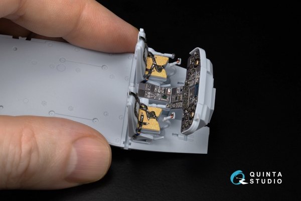 Quinta Studio QD+48454 Lynx AH-7 3D-Printed &amp; coloured Interior on decal paper (Airfix) (with 3D-printed resin parts) 1/48