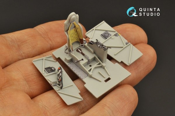 Quinta Studio QD48230 Fiat CR.42 3D-Printed &amp; coloured Interior on decal paper (Italeri) 1/48