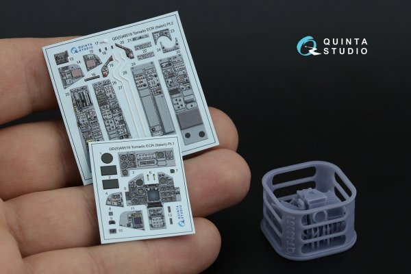 Quinta Studio QDS+48519 Tornado ECR 3D-Printed coloured Interior on decal paper (Italeri) (small version) (with 3D-printed resin parts) 1/48