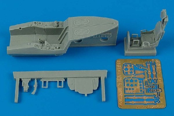 Aires 4397 Focke Wulf Ta 183A cockpit set 1/48 Italeri
