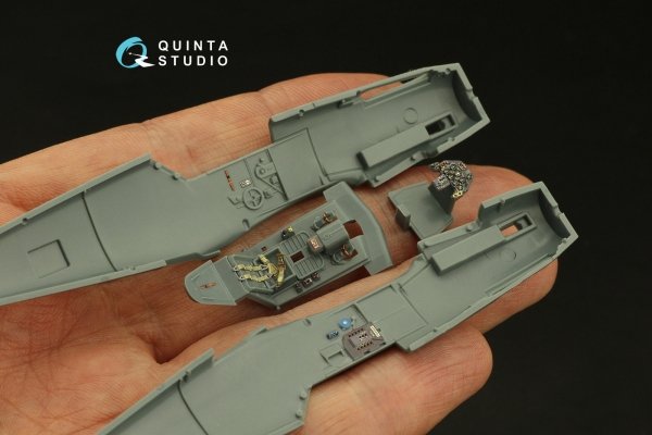 Quinta Studio QD72102 BF 109F-2/4 3D-Printed &amp; coloured Interior on decal paper (Eduard) 1/72