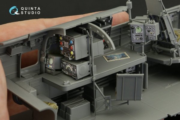 Quinta Studio QD32150 Avro Lancaster B. Mk.I/III 3D-Printed &amp; coloured Interior on decal paper (Border Model) 1/32