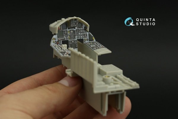 Quinta Studio QDS-32157 F-15C Late/F-15J late 3D-Printed &amp; coloured Interior on decal paper (Tamiya) (small version) 1/32