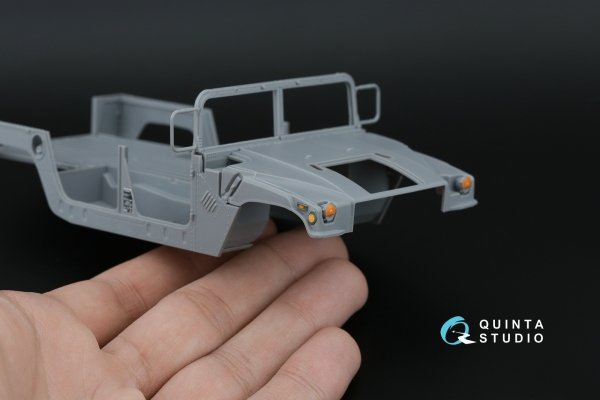 Quinta Studio QD35154 Humvee family 3D-Printed &amp; coloured Interior on decal paper (ICM) 1/35