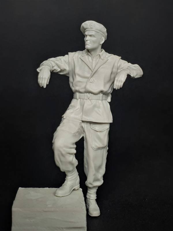 Panzer Art FI35-167 British tank loader coverall 1/35