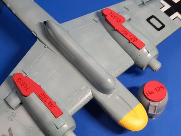 Omask 74813 Henschel Hs 129 wheel bay plugs (for Hasegawa, MN Hobby, Hobby 2000)) 1/48
