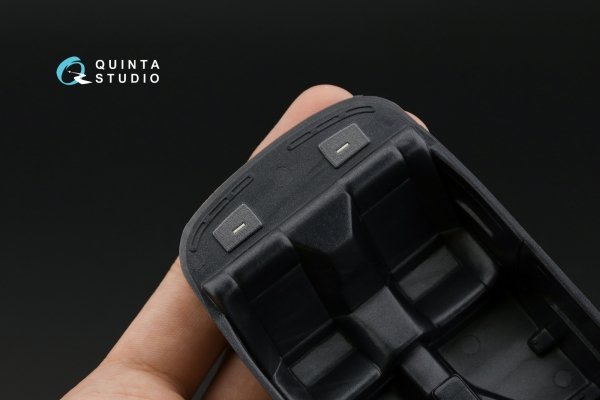 Quinta Studio QD24006 Nissan Skyline GT-R R32 3D-Printed &amp; coloured Interior on decal paper (Tamiya) 1/24