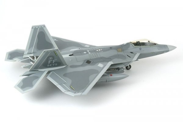 Revell 04386 Lockheed F-22 &quot;Raptor&quot; (1:72)