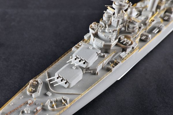 Trumpeter 05375 French Light Cruiser Georges Leygues 1/350