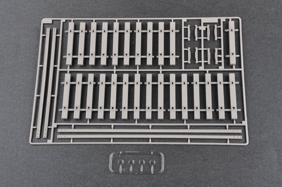Trumpeter 00223 German Armored Train Panzertriebwagen Nr.16