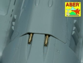 Aber A48 011 	Set of 4 barrel tips for German 13 mm MG 131 aircraft machine gun (1:48