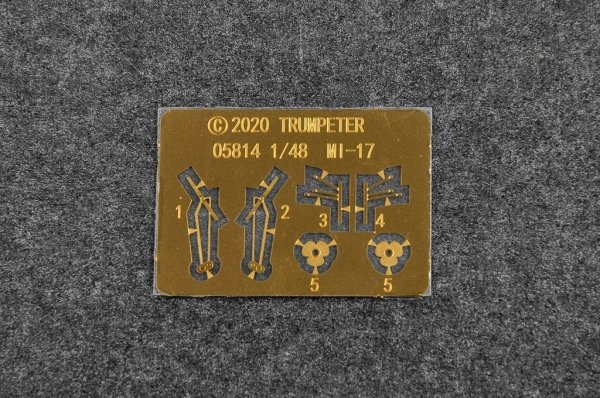 Trumpeter 05815 Mi-8 Hip 1/48