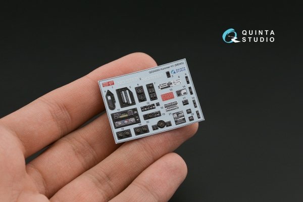 Quinta Studio QD24004 Hummer H1 3D-Printed &amp; coloured Interior on decal paper (MENG) 1/24