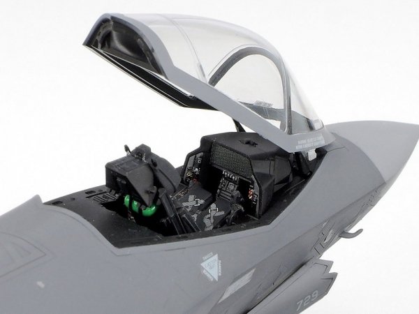 Tamiya 60792 Lockheed Martin F-35A Lightning II 1/72