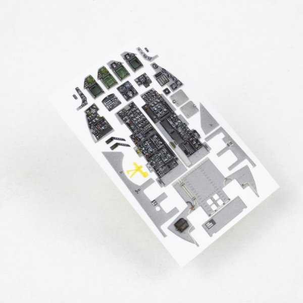 Red Fox Studio QS-32069 F-16C Block 40/42 for Tamiya kit 1/32