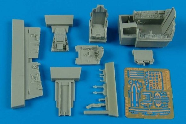 Aires 7295 F-100D Super Sabre cockpit set 1/72 Trumpeter