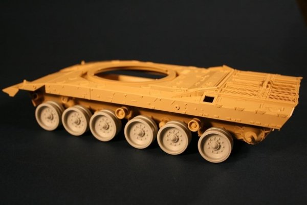 Panzer Art RE35-079 Road wheels for MBT “Challenger” 2 1/35