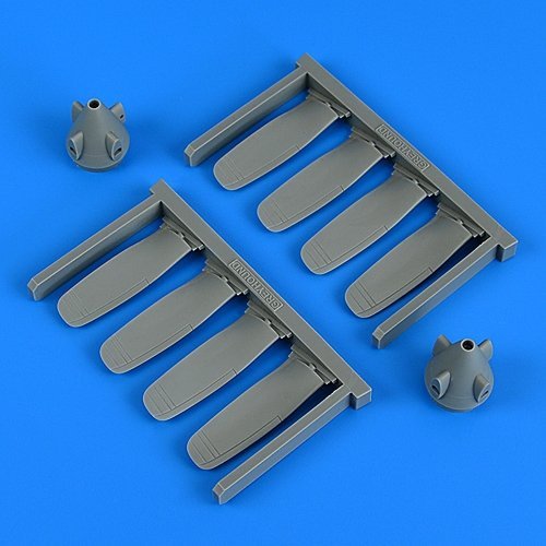 Quickboost QB48976 C-2 Greyhound propellers Kinetic 1/48