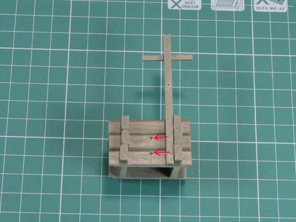 Eureka XXL ED-3505 Wooden Water Well 1:35