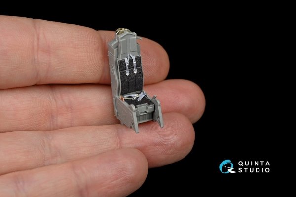 Quinta Studio QD48214 F-15C PAD-upgraded 3D-Printed &amp; coloured Interior on decal paper with resin parts (GWH) 1/48