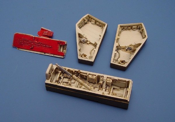 Aires 7083 McDD F-4 PHANTOM II wheel bay 1/72 Revell