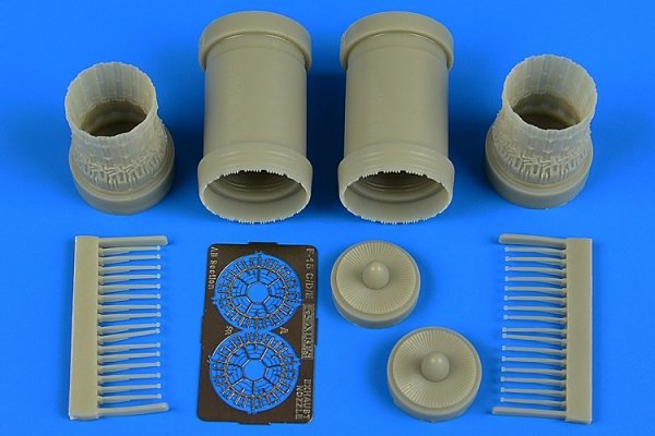 Aires 7352 F-15E Strike Eagle exhaust nozzles new kit 1/72 Academy