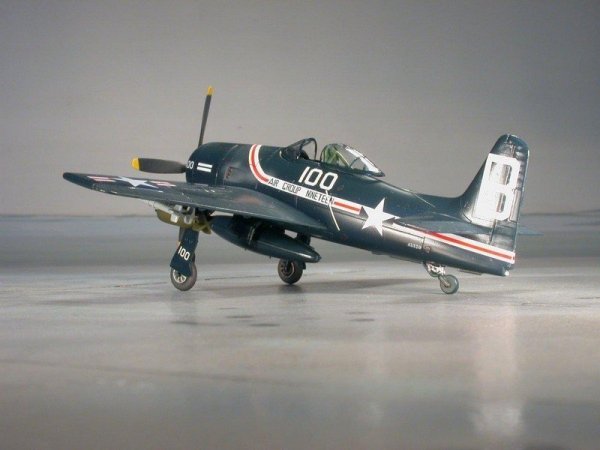 Revell 04680 F8F-1 Bearcat (1:72)