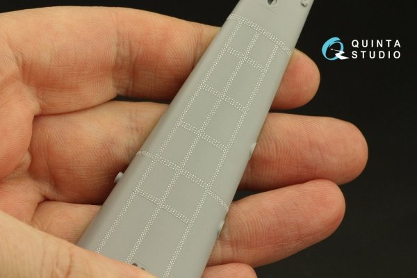 Quinta Studio QRV-034 Triple riveting rows (rivet size 0.25 mm, gap 1.0 mm, suits 1/24 scale), White color, total length 3.2 m/10.5 ft