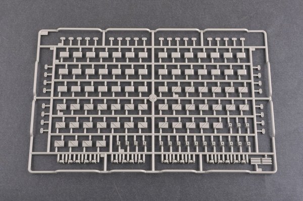 I Love Kit 61619 M4A3E8 Medium Tank - Early 1/16