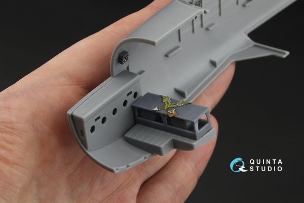 Quinta Studio QD+32250 A-26C Invader 3D-Printed &amp; coloured Interior on decal paper (Hobby Boss) (with 3D-printed resin parts) 1/32