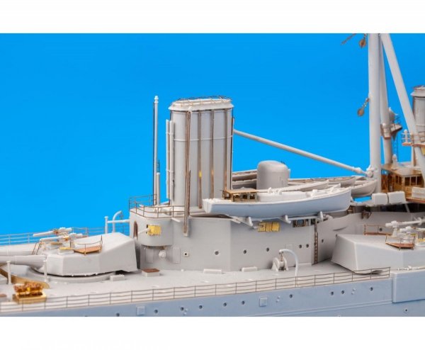 Eduard 53258 HMS Dreadnought 1915 1/350 TRUMPETER