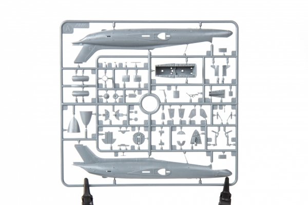 Eduard 7096 L-29 Delfin ProfiPACK  1/72