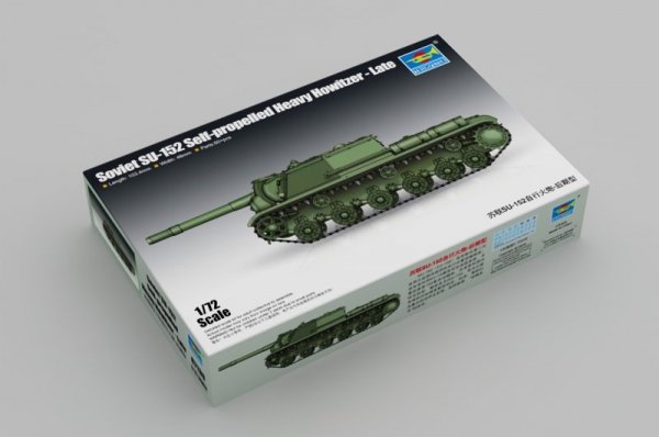 Trumpeter 07130 Soviet SU-152 Self-propelled Heavy Howitzer - Late 1/72