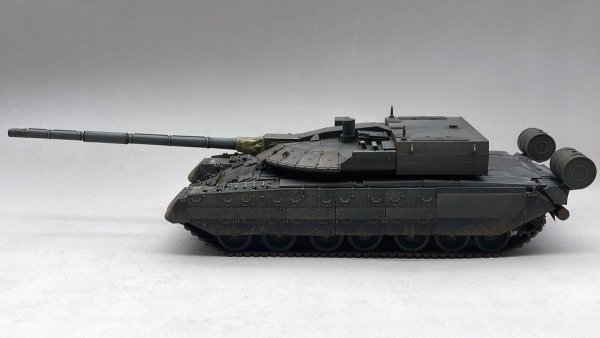 Amusing Hobby 35A064 Black Eagle - Object 640 1/35