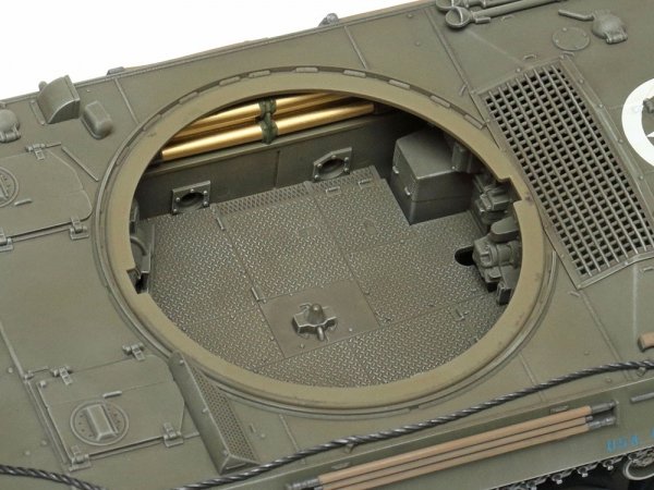 Tamiya 35376 U.S. Tank Destroyer M18 Hellcat 1/35