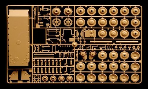Italeri 6472 SD.KFZ.179 BERGEPANTHER (1:35)