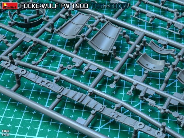 MiniArt 48040 FOCKE-WULF FW 190D-9. MIMETALL PROD. JAGDGESCHWADER 301. BASIC KIT 1/48