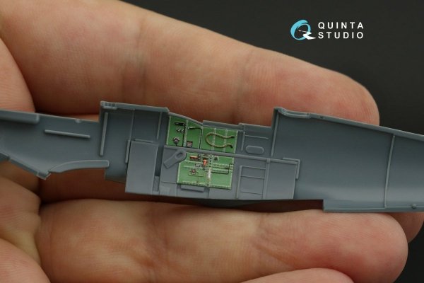 Quinta Studio QD72043 Spitfire Mk.VIII 3D-Printed &amp; coloured Interior on decal paper (Eduard) 1/72