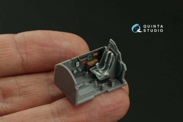 Quinta Studio QD72153 P-47D Thunderbolt Bubbletop 3D-Printed coloured Interior on decal paper (Tamiya) 1/72
