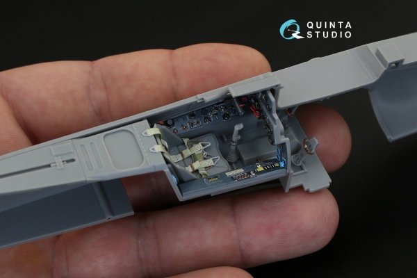 Quinta Studio QD32061 FW 190D-9 3D-Printed &amp; coloured Interior on decal paper (for Hasegawa kit) 1/32